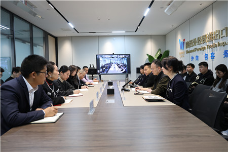 2月21日，進出口公司傳達學(xué)習陜外集團深化“三個年”活動暨“二次創(chuàng)業(yè)”推進會精神。_副本.jpg